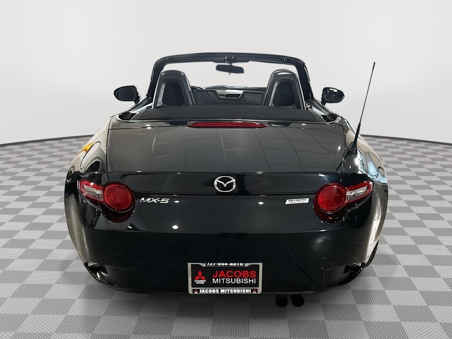 Used 2016 MAZDA MX-5 Miata Sport RWD image 21