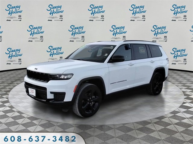Used 2023 Jeep Grand Cherokee L Laredo image 1