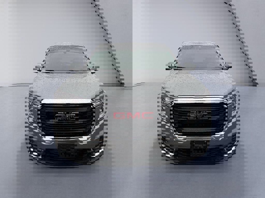 Used 2023 GMC Terrain SLE image 8