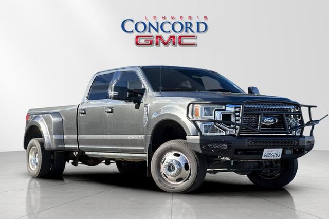 Used 2020 Ford F350 Lariat image 1