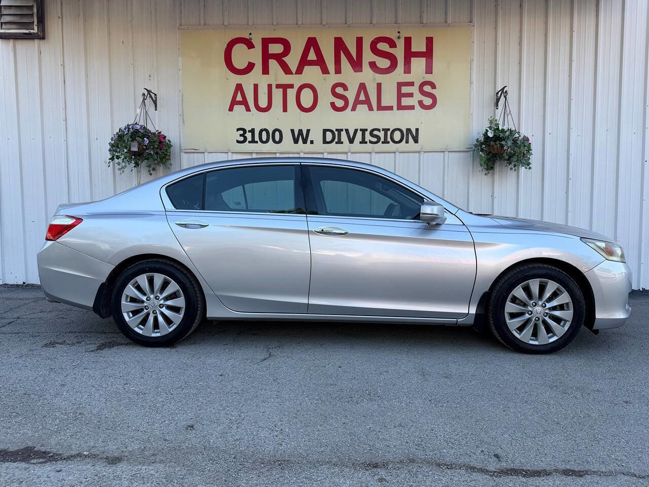 Used 2014 Honda Accord Touring image 5