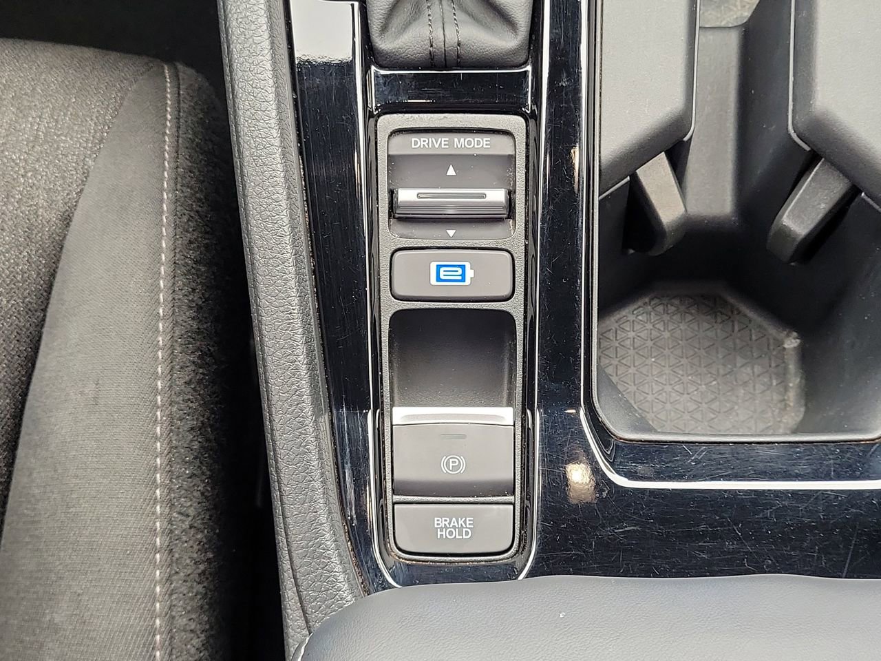 Used 2024 Honda Accord Sport image 21