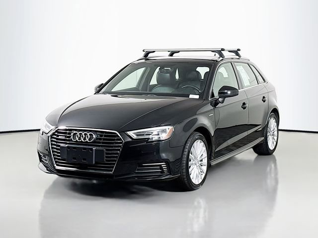 Used 2018 Audi A3 e-tron Premium Plus w/ Technology Package image 3