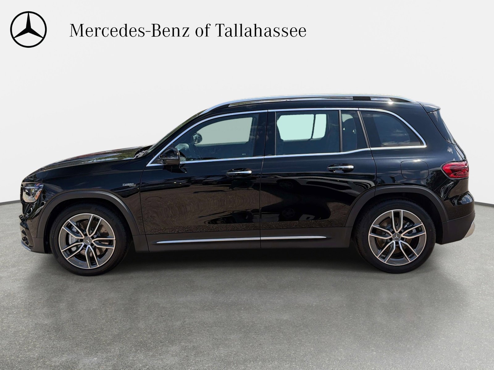 New 2026 Mercedes-Benz GLB 35 AMG 4MATIC image 8