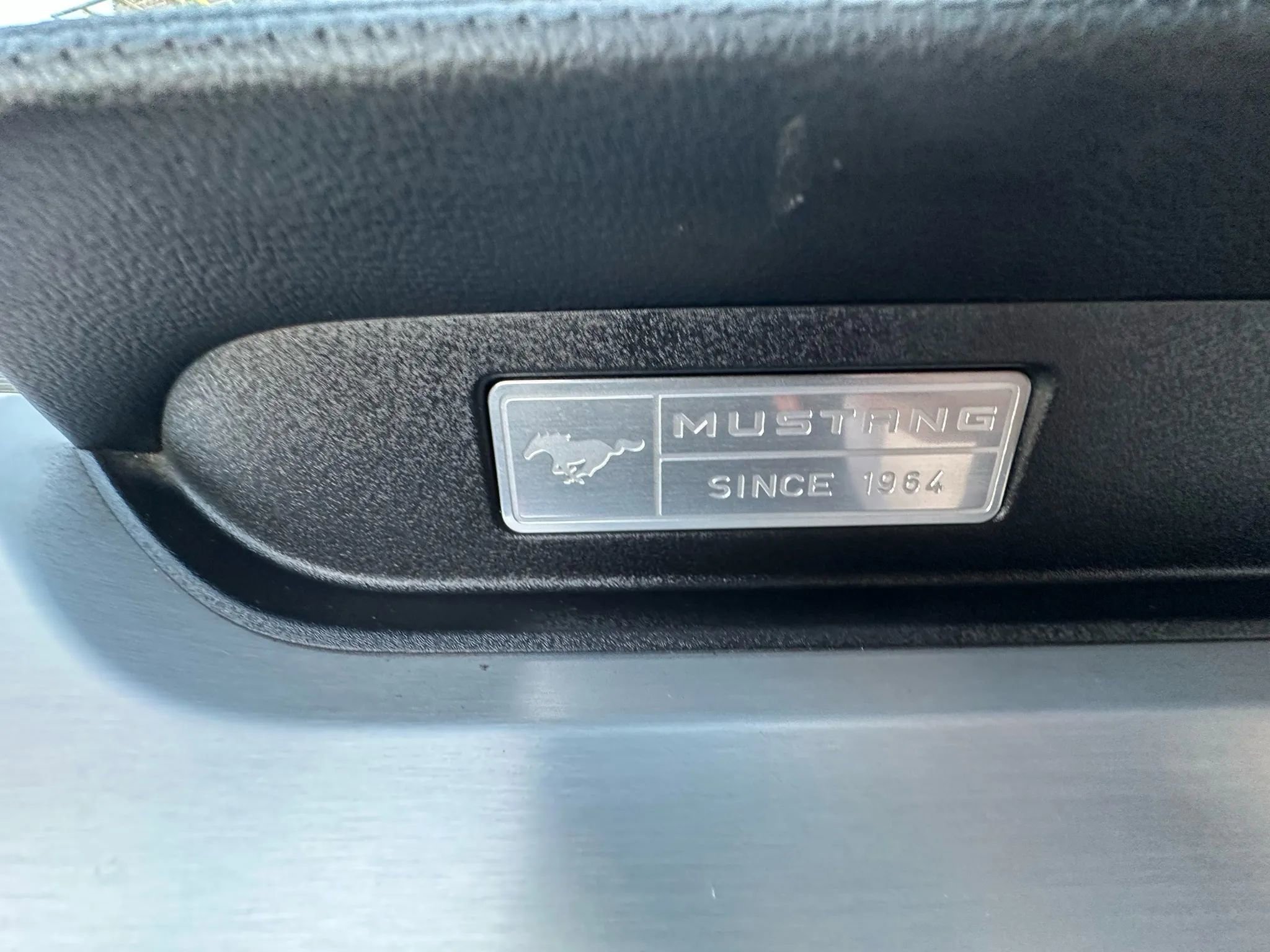 Used 2016 Ford Mustang Premium image 32