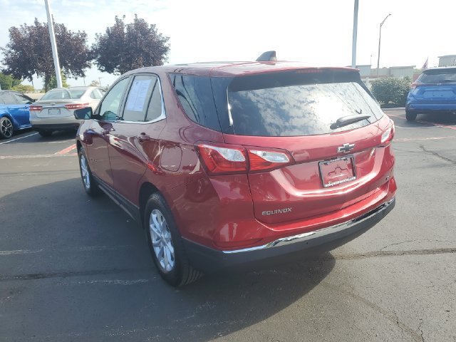 Used 2019 Chevrolet Equinox LT w/ Driver Convenience Package FWD image 3
