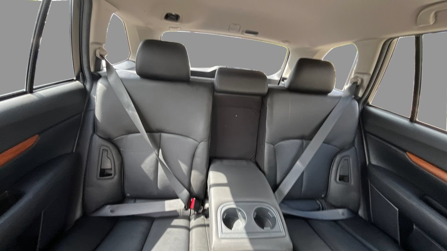 Used 2013 Subaru Outback 2.5i Limited w/ Moonroof Pkg AWD/4WD image 13