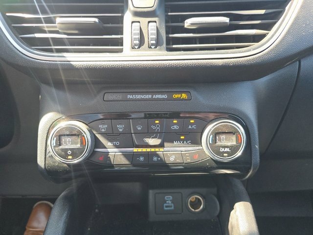 Used 2021 Ford Escape SEL image 17