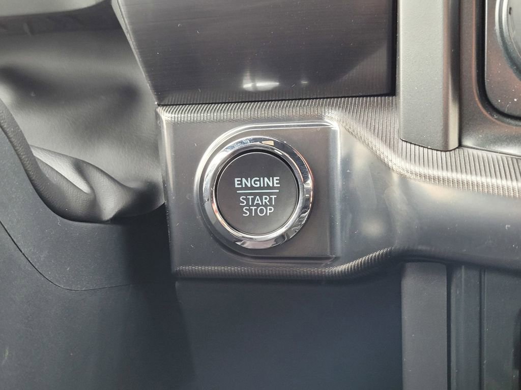 New 2025 Ford F150 Lariat w/ Equipment Group 501A Mid image 56