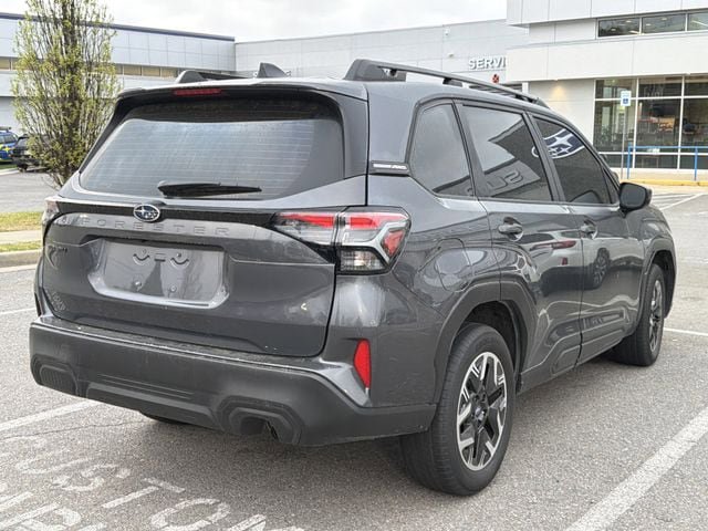 Used 2025 Subaru Forester image 6