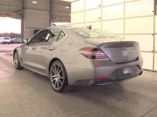 Used 2023 Genesis G70 2.0T image 6