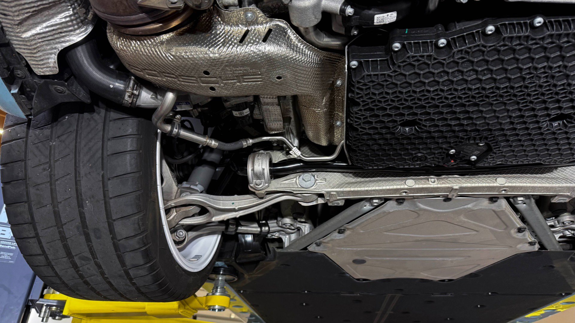 Used 2023 Porsche 911 Targa 4 GTS image 91