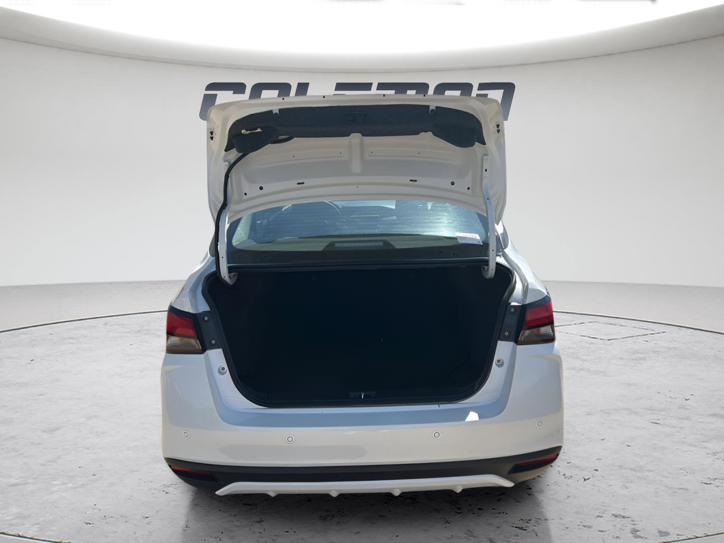 Used 2023 Nissan Versa SV w/ Trunk Package FWD image 23