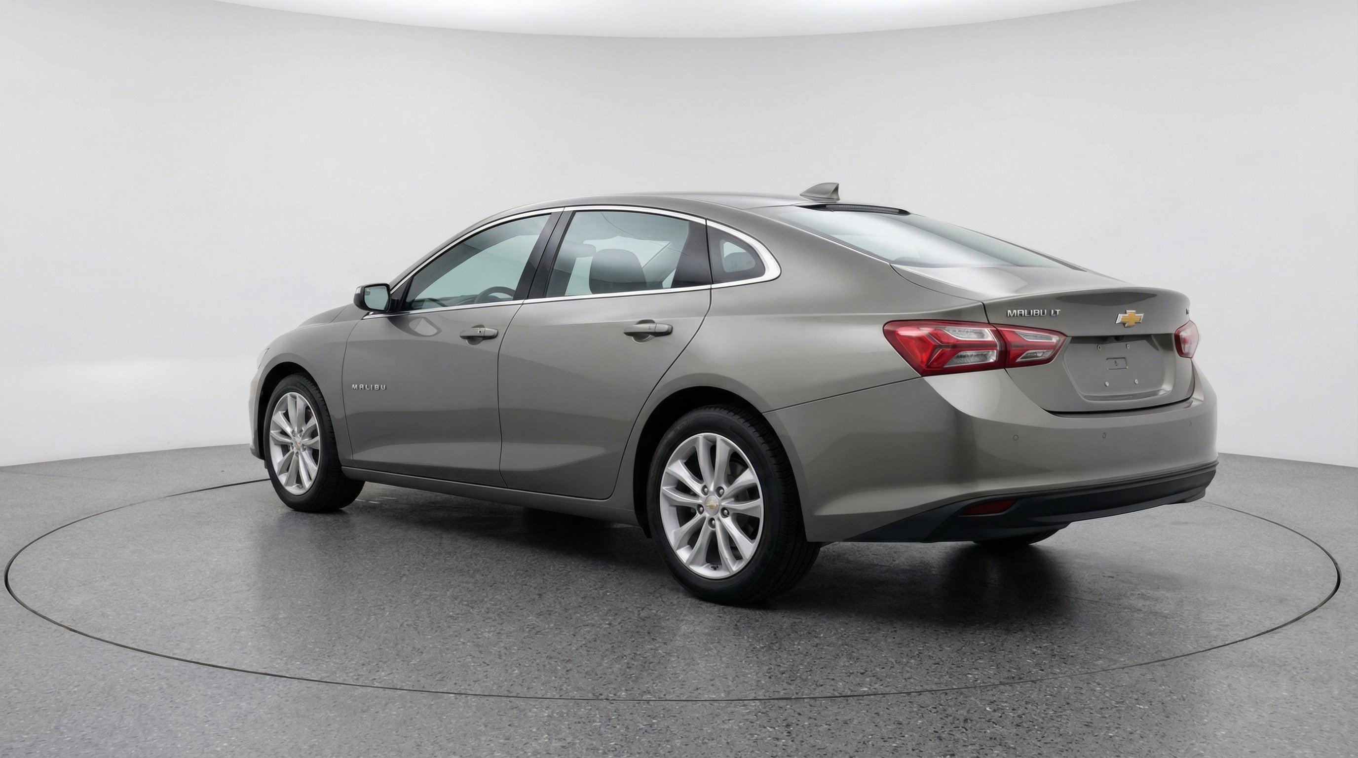 Used 2024 Chevrolet Malibu LT image 6
