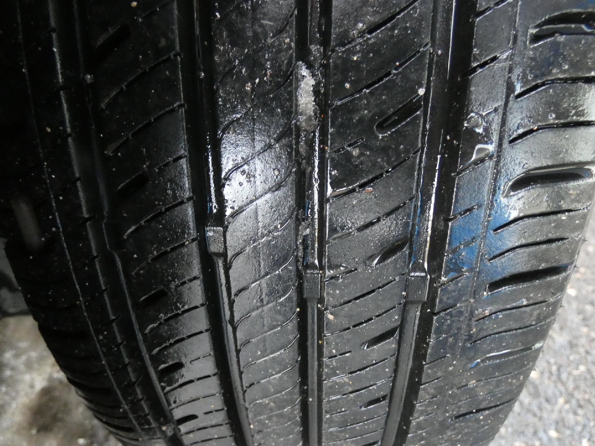 Used 2004 Chrysler Sebring LXi w/ Electronics Convenience Group image 9