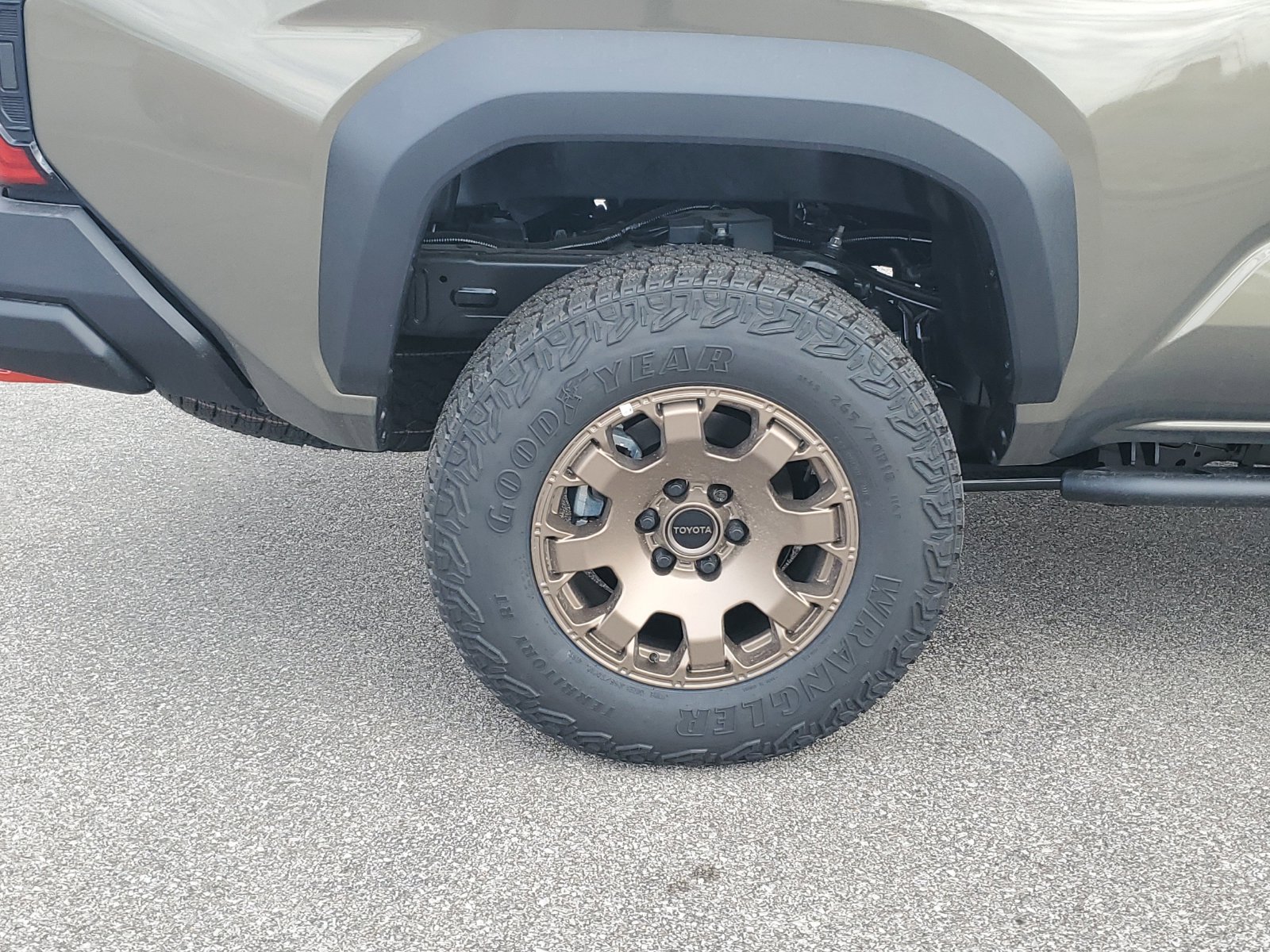 New 2026 Toyota Tacoma 4x4 Double Cab Hybrid w/ Tow Tech Package image 5