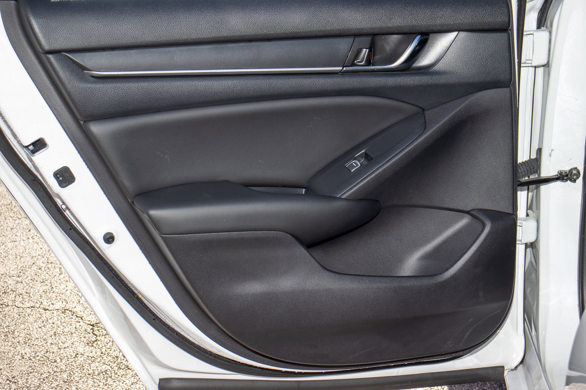 Used 2022 Honda Accord Sport image 11