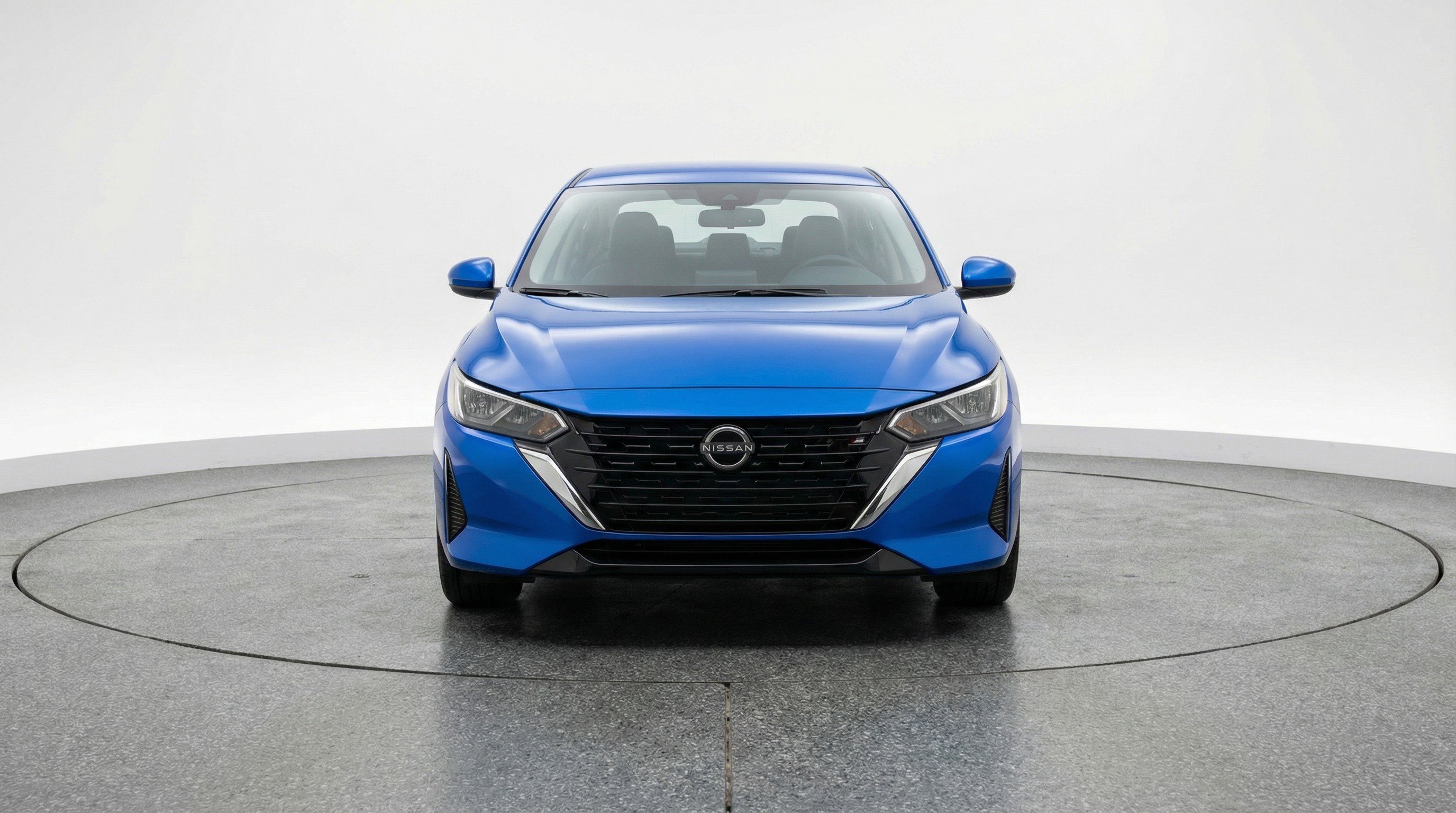 Used 2025 Nissan Sentra SV image 2