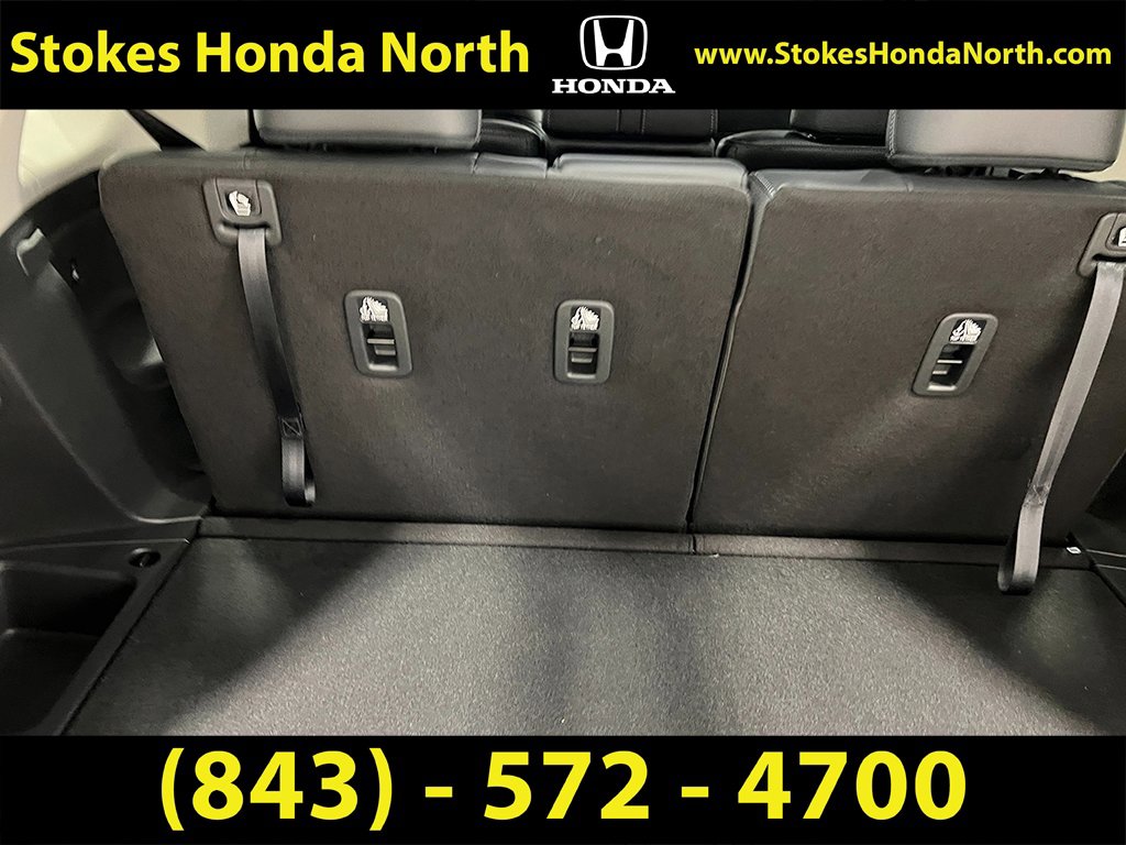 New 2025 Honda Pilot Touring image 32