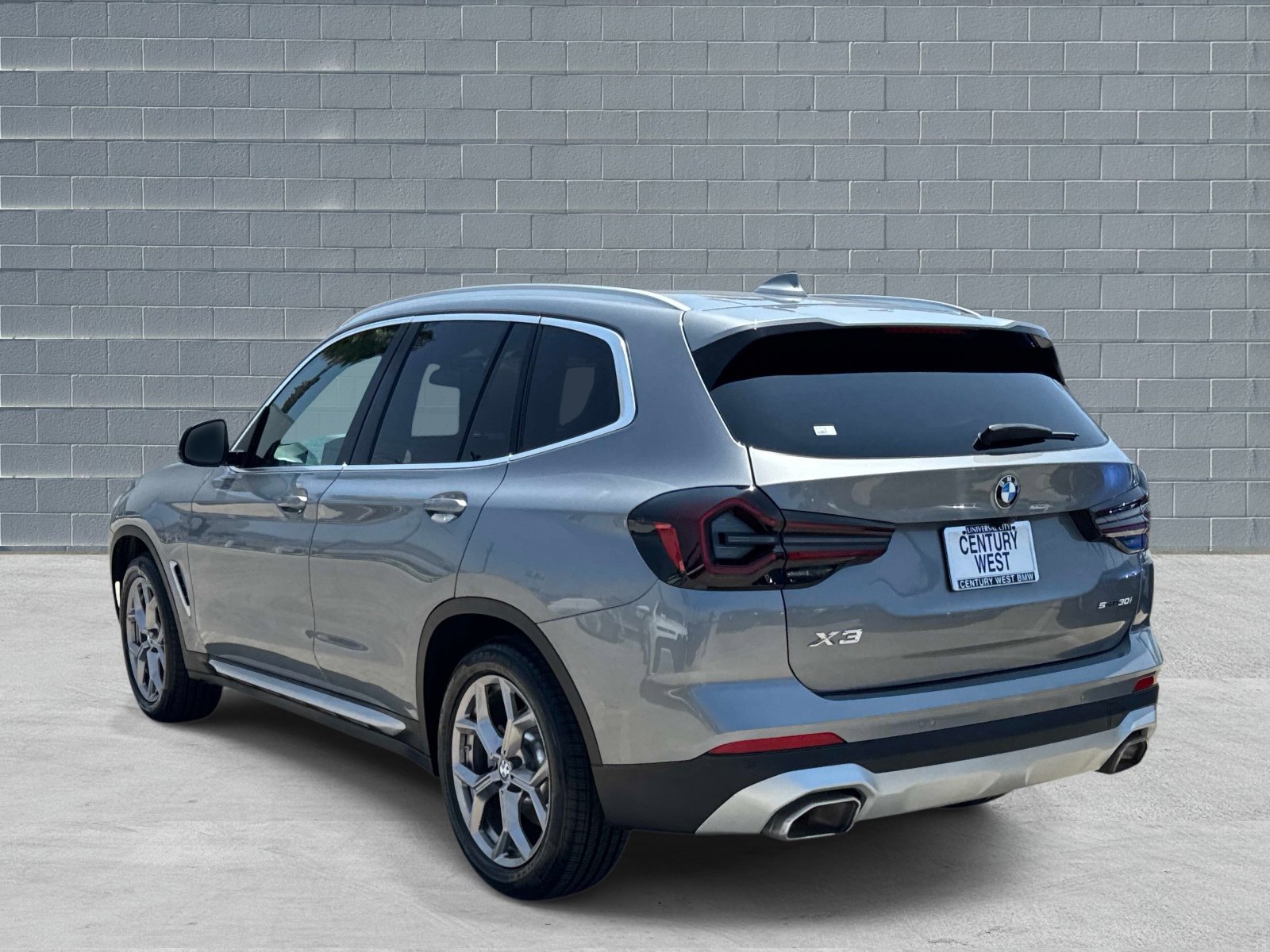 Certified 2023 BMW X3 sDrive30i w/ Premium Package RWD image 3