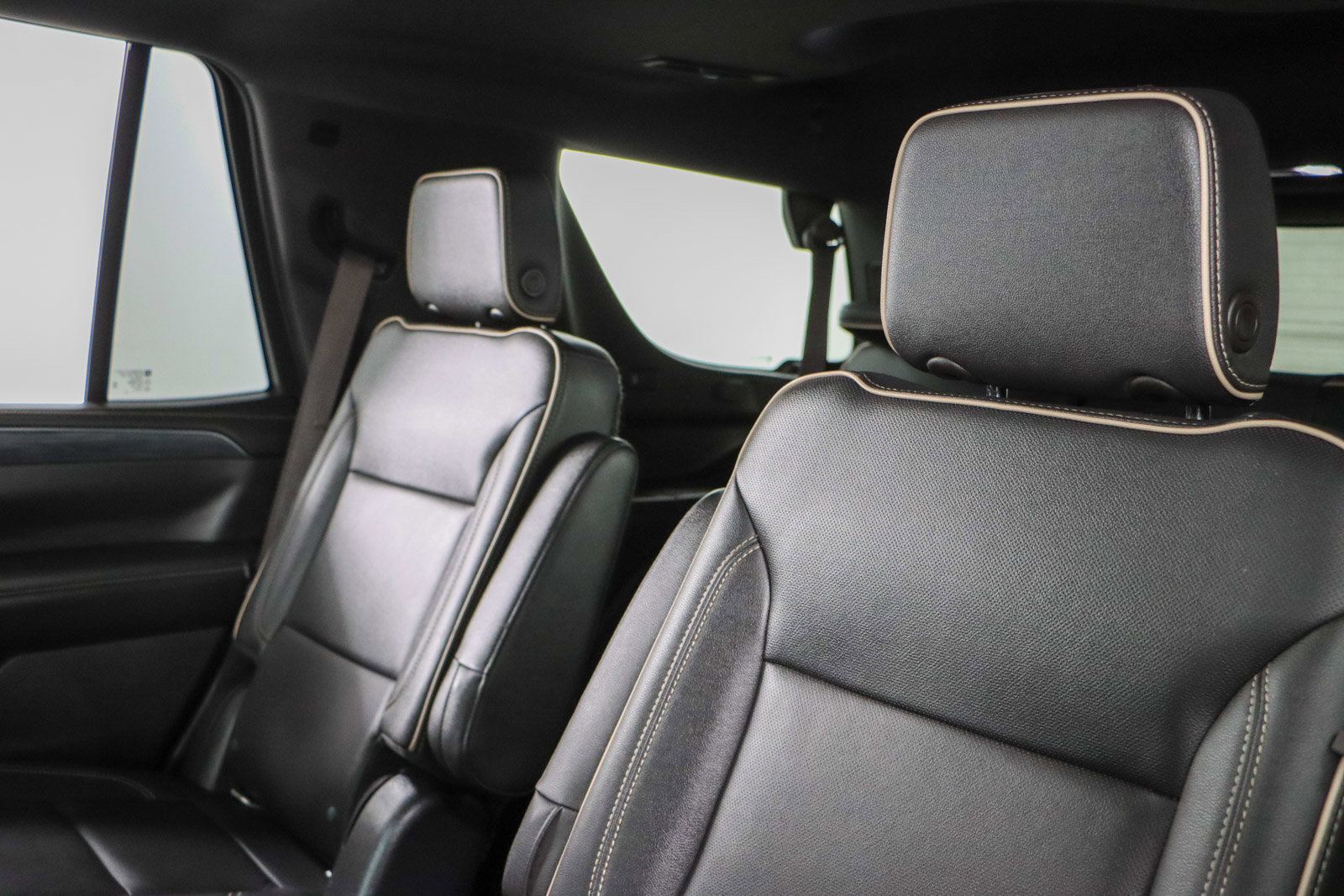 Used 2021 GMC Yukon SLT image 29