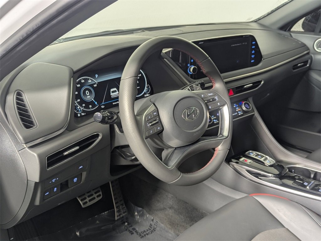 Used 2023 Hyundai Sonata SEL Plus image 11