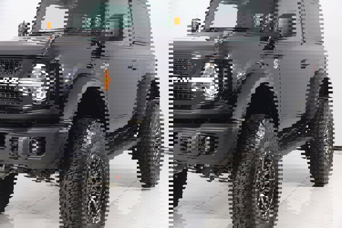 Used 2023 Ford Bronco Wildtrak image 60