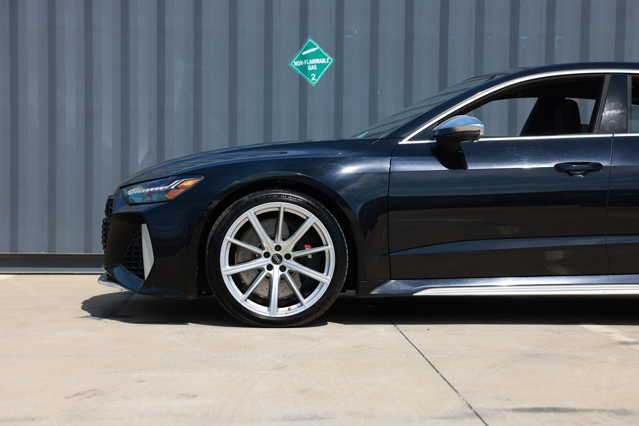 Used 2021 Audi RS 7 Sportback w/ RS 7 Executive Package AWD/4WD image 30