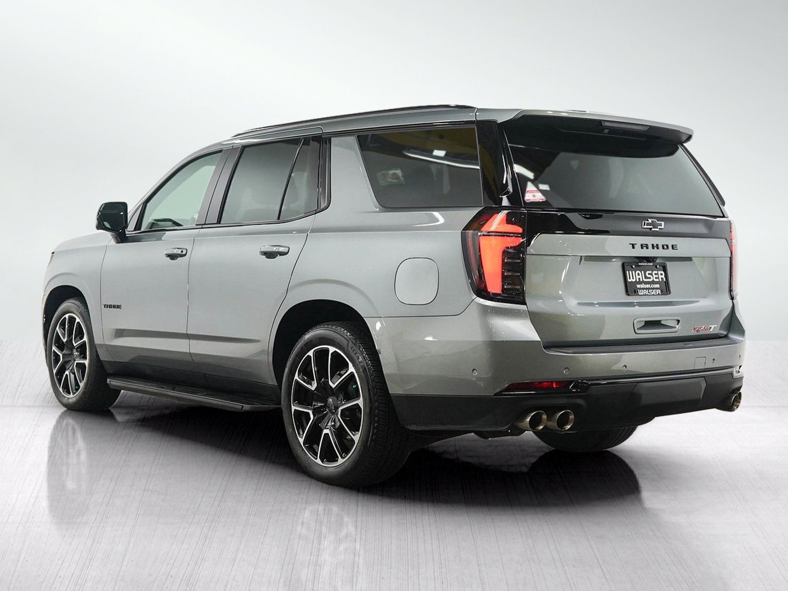 Used 2026 Chevrolet Tahoe RST w/ RST Capability Package AWD/4WD image 3