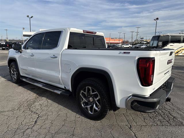 Used 2023 GMC Sierra 1500 SLT w/ SLT Premium Package image 9