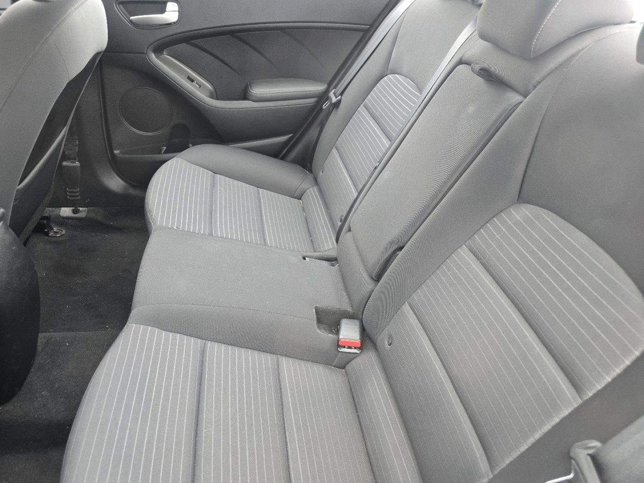 Used 2017 Kia Forte LX w/ LX Popular Package image 22