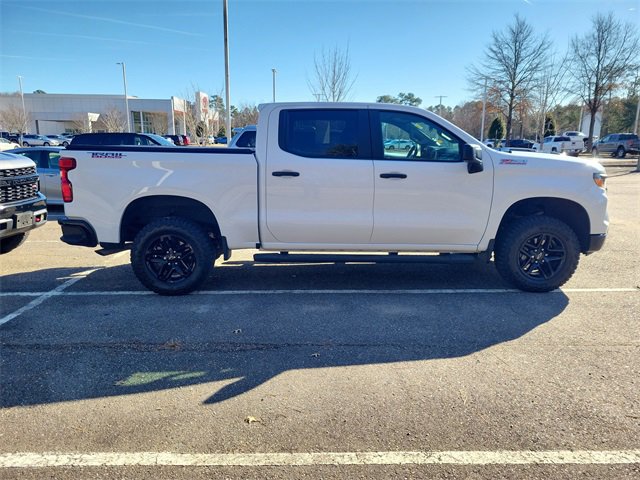 Used 2025 Chevrolet Silverado 1500 Custom Trail Boss image 2