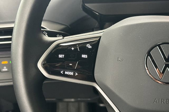 Certified 2023 Volkswagen ID.4 S image 30
