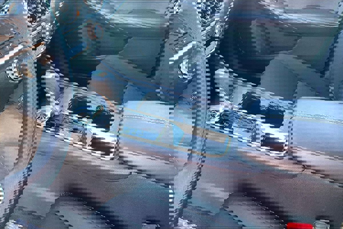 Used 2023 Nissan Sentra SV image 23