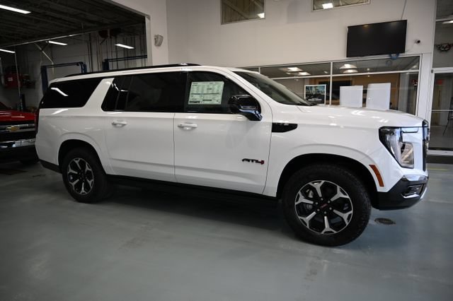New 2026 GMC Yukon XL AT4 w/ AT4 Premium Plus Package AWD/4WD image 4