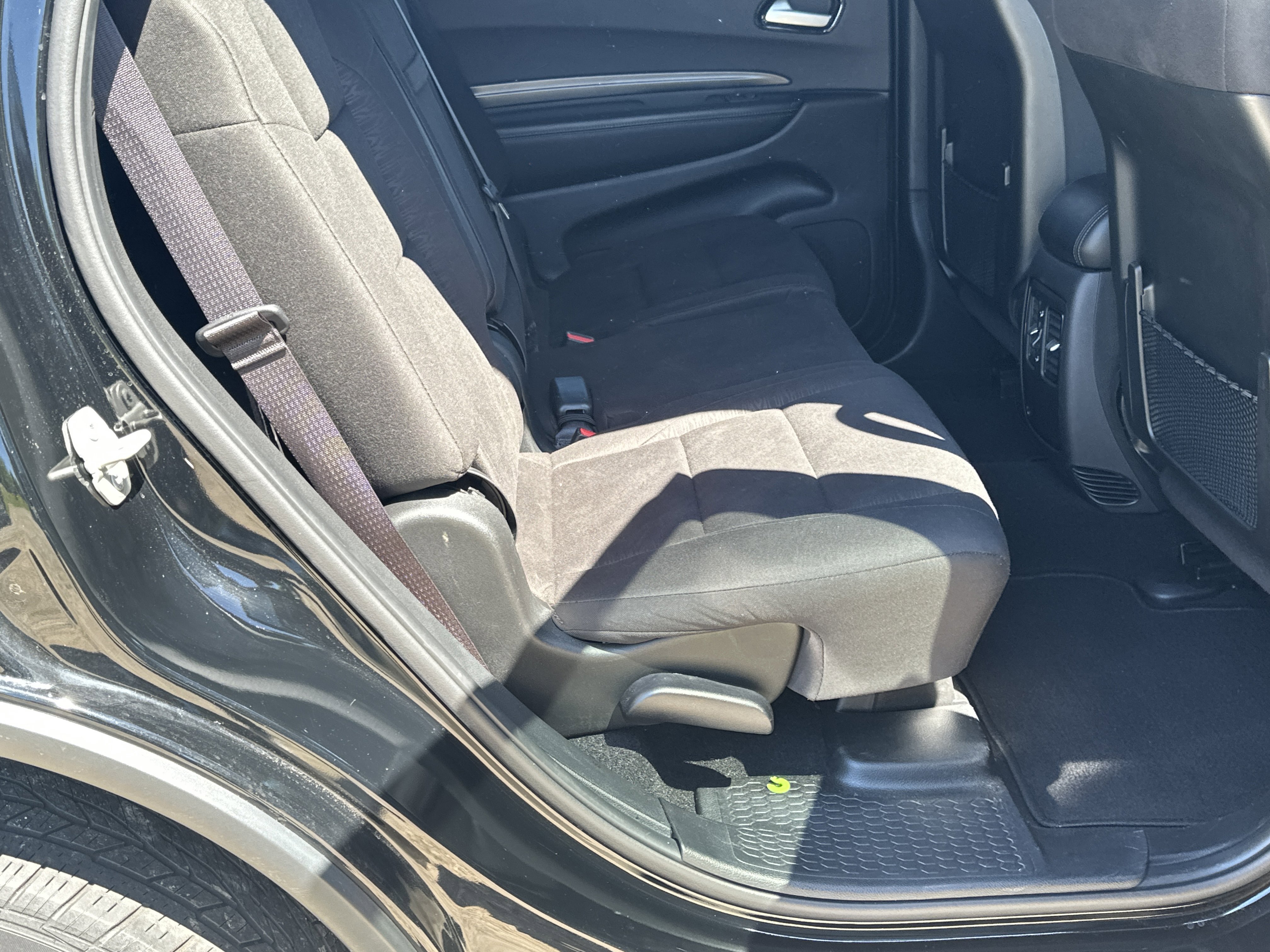 Used 2023 Dodge Durango SXT RWD image 15