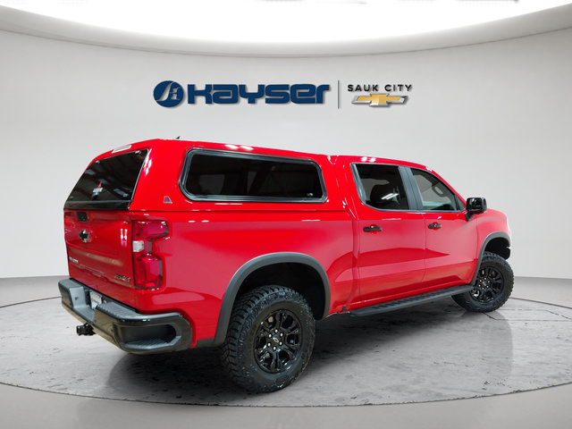 Used 2024 Chevrolet Silverado 1500 ZR2 w/ Technology Package AWD/4WD image 7