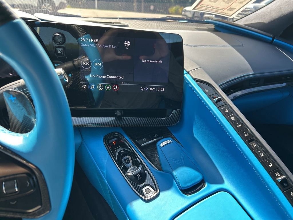 Used 2021 Chevrolet Corvette Stingray Premium Conv w/ 3LT RWD image 26