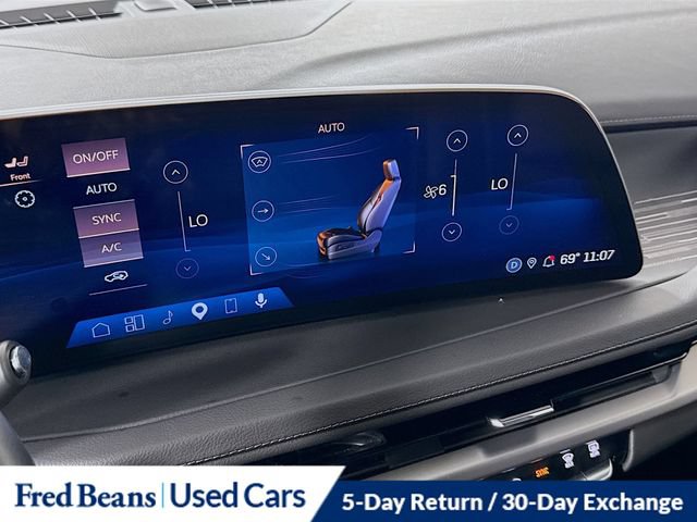 Used 2025 Cadillac XT4 Premium Luxury AWD/4WD image 40