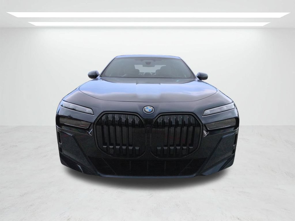 New 2026 BMW i7 xDrive60 w/ Executive Package AWD/4WD image 9