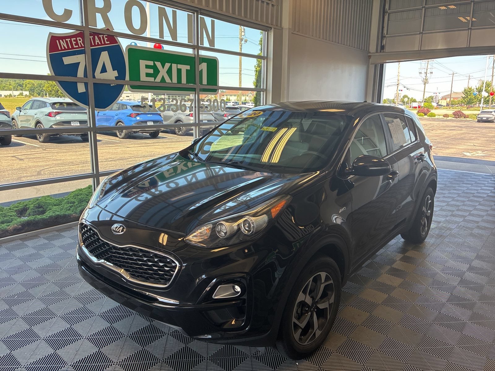 Used 2020 Kia Sportage LX w/ LX Popular Package AWD/4WD image 3