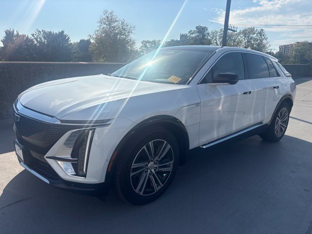 Used 2024 Cadillac Lyriq Luxury