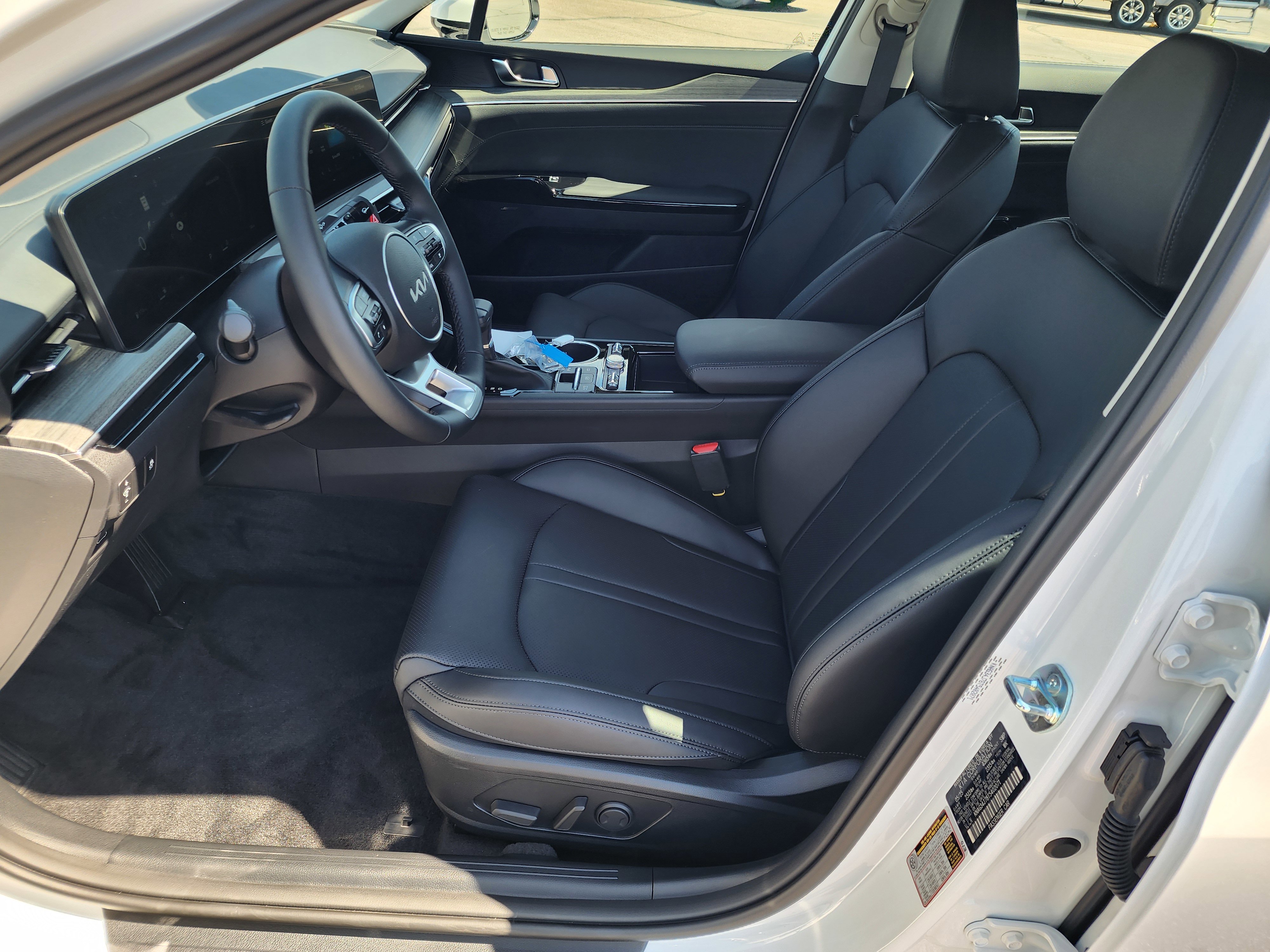 New 2026 Kia K5 EX image 12