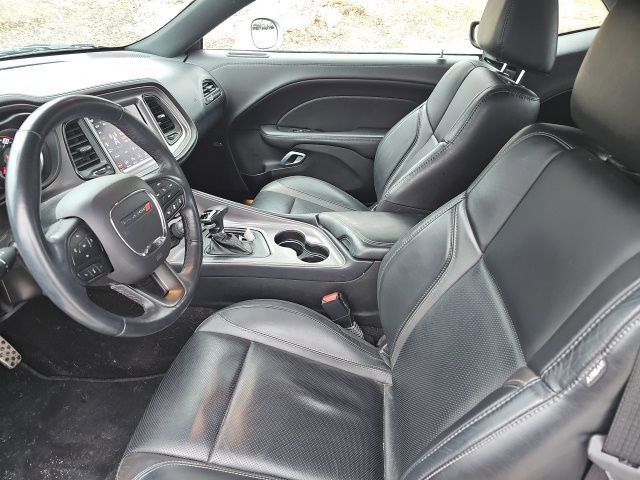 Used 2023 Dodge Challenger SXT w/ Plus Package image 17