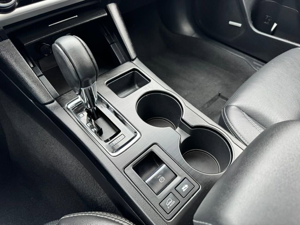 Used 2018 Subaru Outback 2.5i Limited image 14