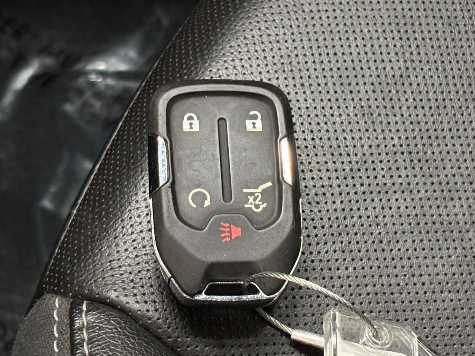 Used 2024 GMC Terrain SLT AWD/4WD image 22