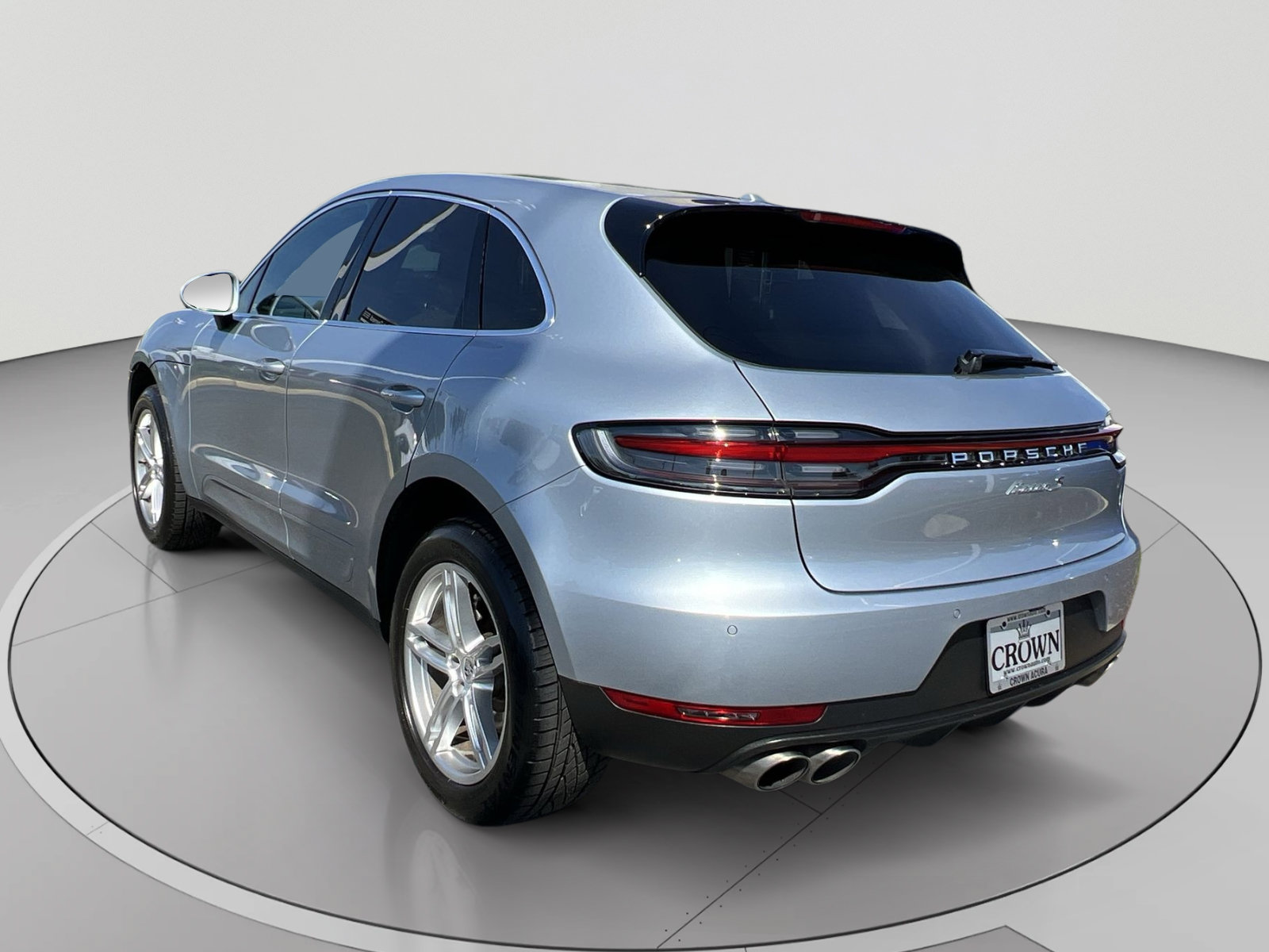 Used 2021 Porsche Macan S AWD/4WD image 3