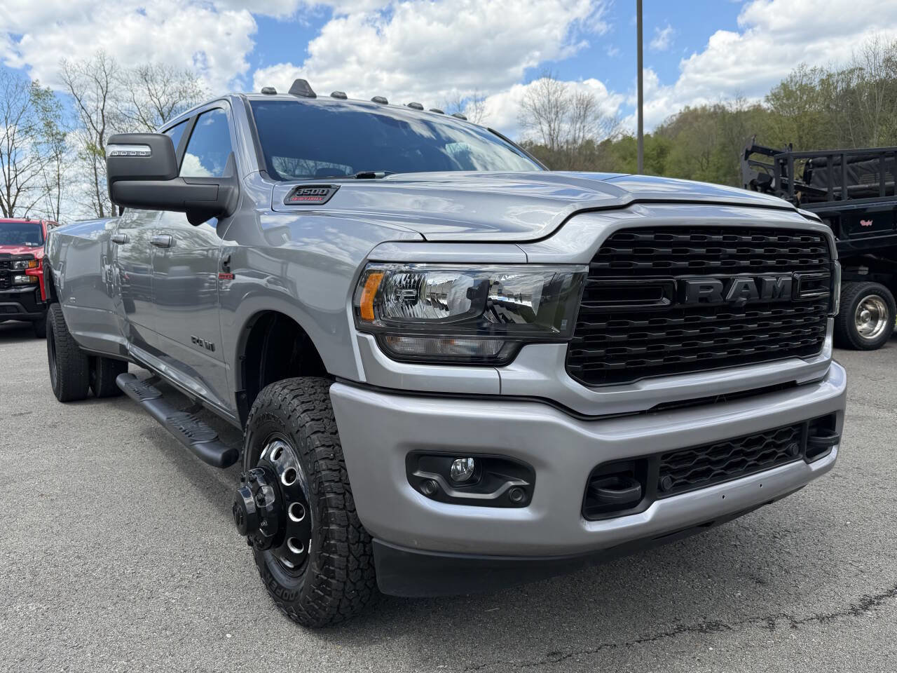 Used 2024 RAM 3500 Big Horn w/ Night Edition AWD/4WD image 7