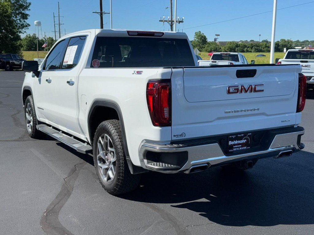 Used 2023 GMC Sierra 1500 SLT w/ SLT Premium Package AWD/4WD image 8