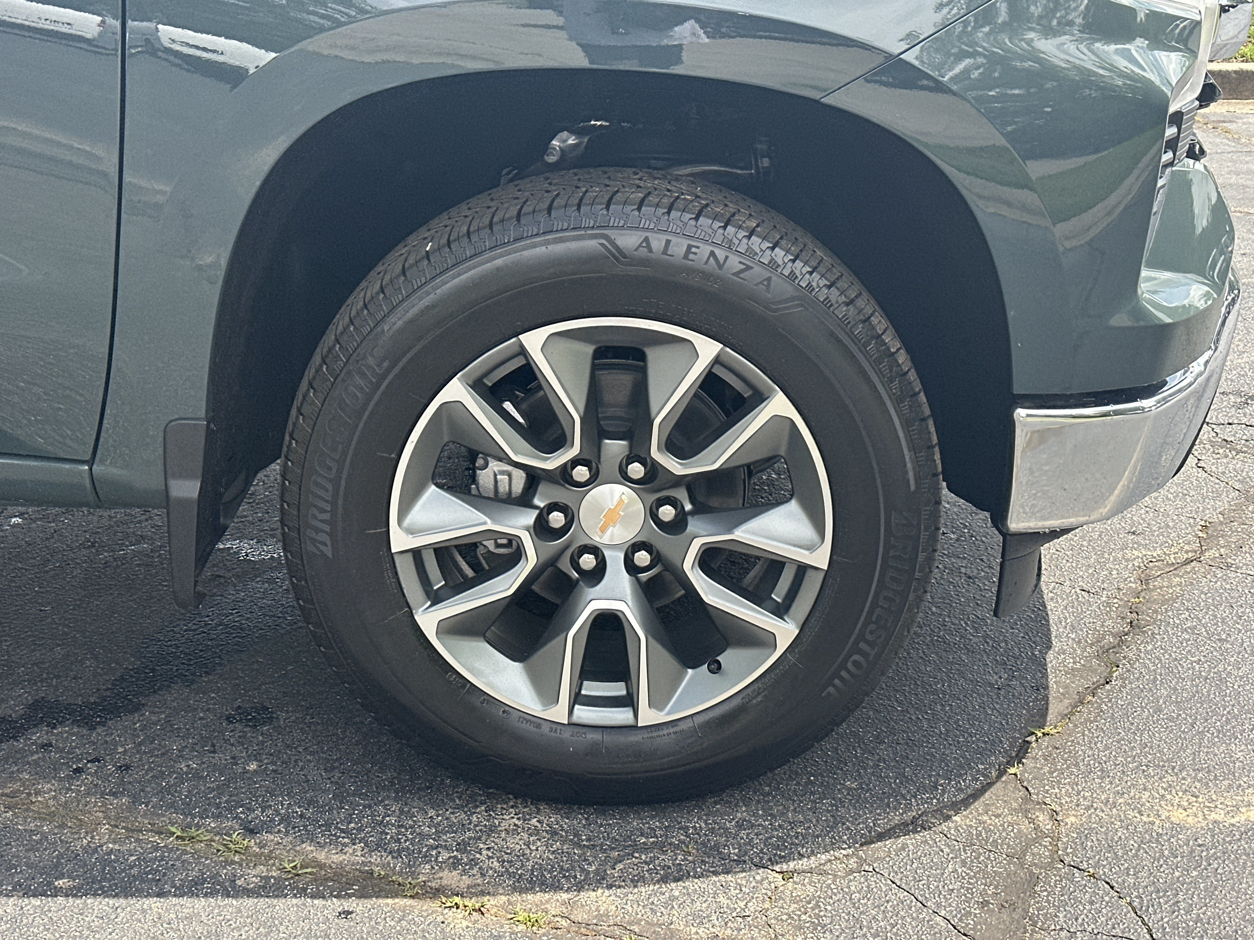 Certified 2026 Chevrolet Silverado 1500 LT RWD image 12